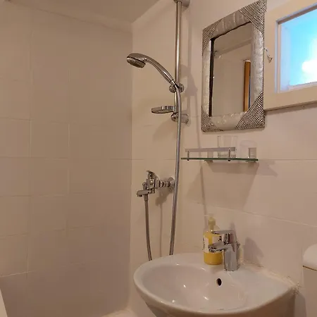 Rm Antonio On Dumanica St - En-suite Rm 5 Min To The Old Town Of Pensionat Split